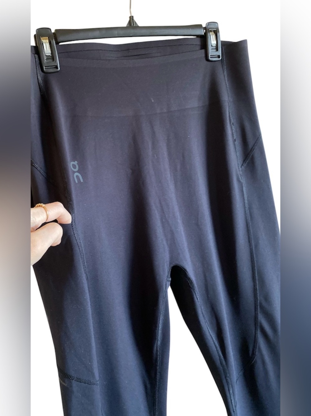 Women’s RUN On CLOUDS Movement Tights Leggings Black Size XXL NEW Full Length - Picture 3 of 6